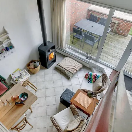 Apartment Ulpu - 500m From The Sea In Nw Jutland By Interhome Lokken